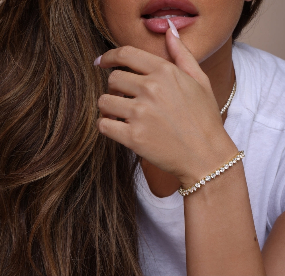 Melinda Maria Mama Not Your Basic Tennis Bracelet Bracelet 7.5" Gold New ✨️FIRM